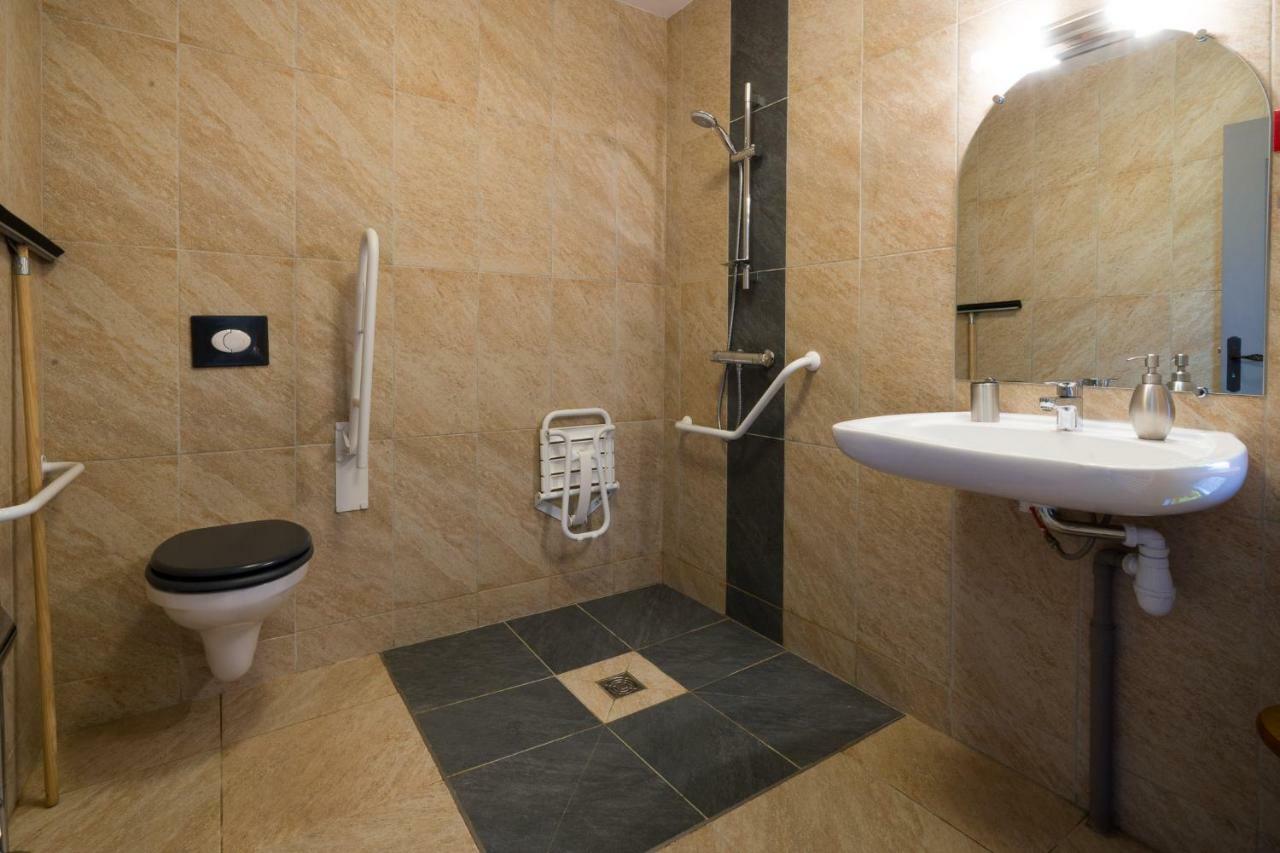 "Il Etait Une Soie..." Hotel Saint-Vincent-de-Barres Zewnętrze zdjęcie
